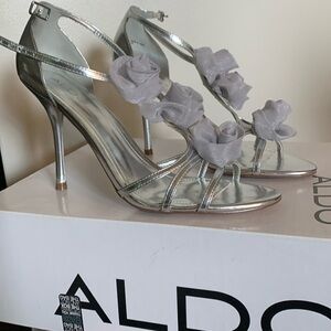 ALDO evening dress shoes with three silver fabric roses, NWOT.  Original box
